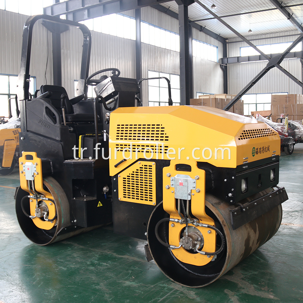 FYL-1200 Vibratory Road Roller